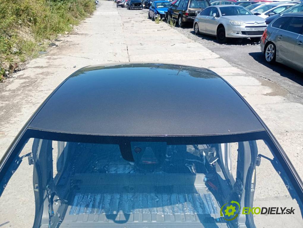 TESLA MODEL S liftback 2016 310 kW 85D AWD KAROSERIA ČTVRŤÁK blatník práh střecha PODŁUŻNICA