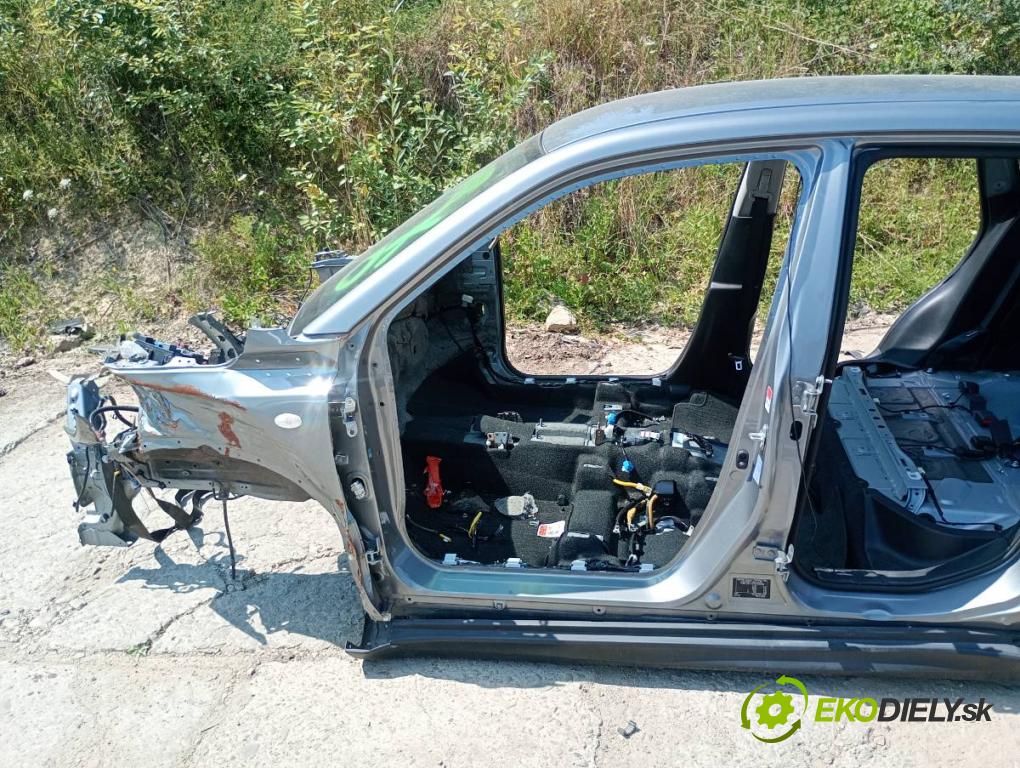SUZUKI VITARA SUV 2021 95 kW 1.4 Hybrid (Mild Hybrid) 1373 KAROSERIA ČTVRŤÁK blatník práh střecha PODŁUŻNICA
