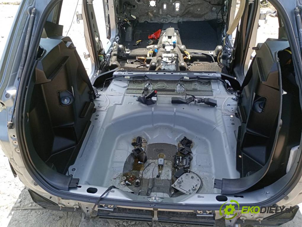 SUZUKI VITARA SUV 2021 95 kW 1.4 Hybrid (Mild Hybrid) 1373 KAROSERIA ČTVRŤÁK blatník práh střecha PODŁUŻNICA