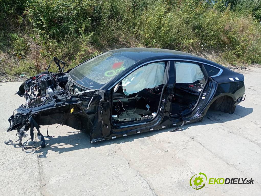 AUDI A5 F5 liftback 2020 140 kW 40 TDI 1968 KAROSERIA ČTVRŤÁK blatník práh střecha PODŁUŻNICA 