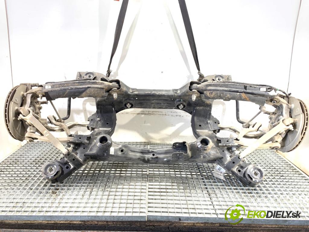 JEEP GRAND CHEROKEE WL SUV 2021 210 kW 3.6 4WD 3604 Výstuha zad