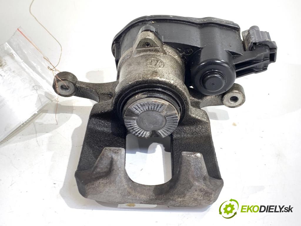 JEEP GRAND CHEROKEE WL SUV 2021 210 kW 3.6 4WD 3604 Brzdič strmeň ľavy zad 068332775AA