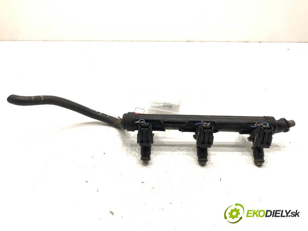 SEAT IBIZA IV liftback 2009 51 kW 1.2 1198 Lišta vstrekovacia 03E133320A (Vstrekovacia lišta)
