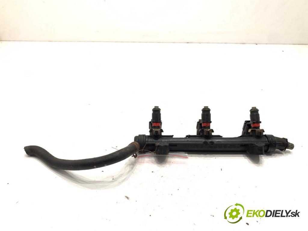 SEAT IBIZA IV liftback 2009 51 kW 1.2 1198 Lišta vstrekovacia 03E133320A (Vstrekovacia lišta)