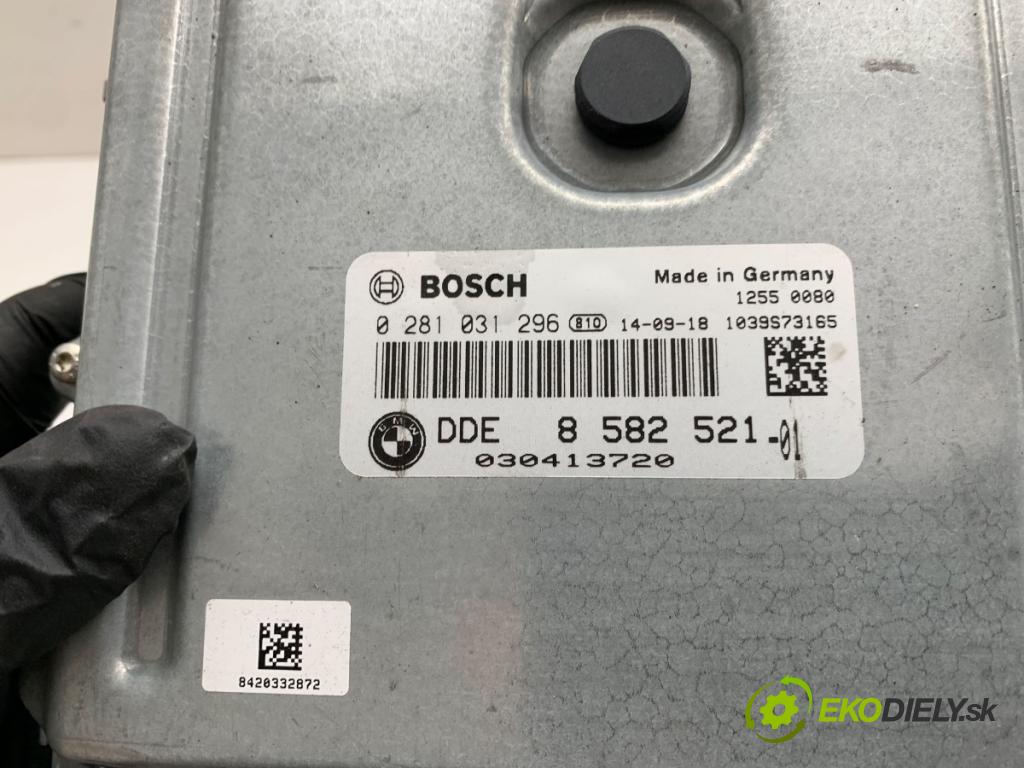 BMW F30 sedan 2014 155 kW 325 d 1995 řídící jednotka motora 8582521 (Řídicí jednotka)
