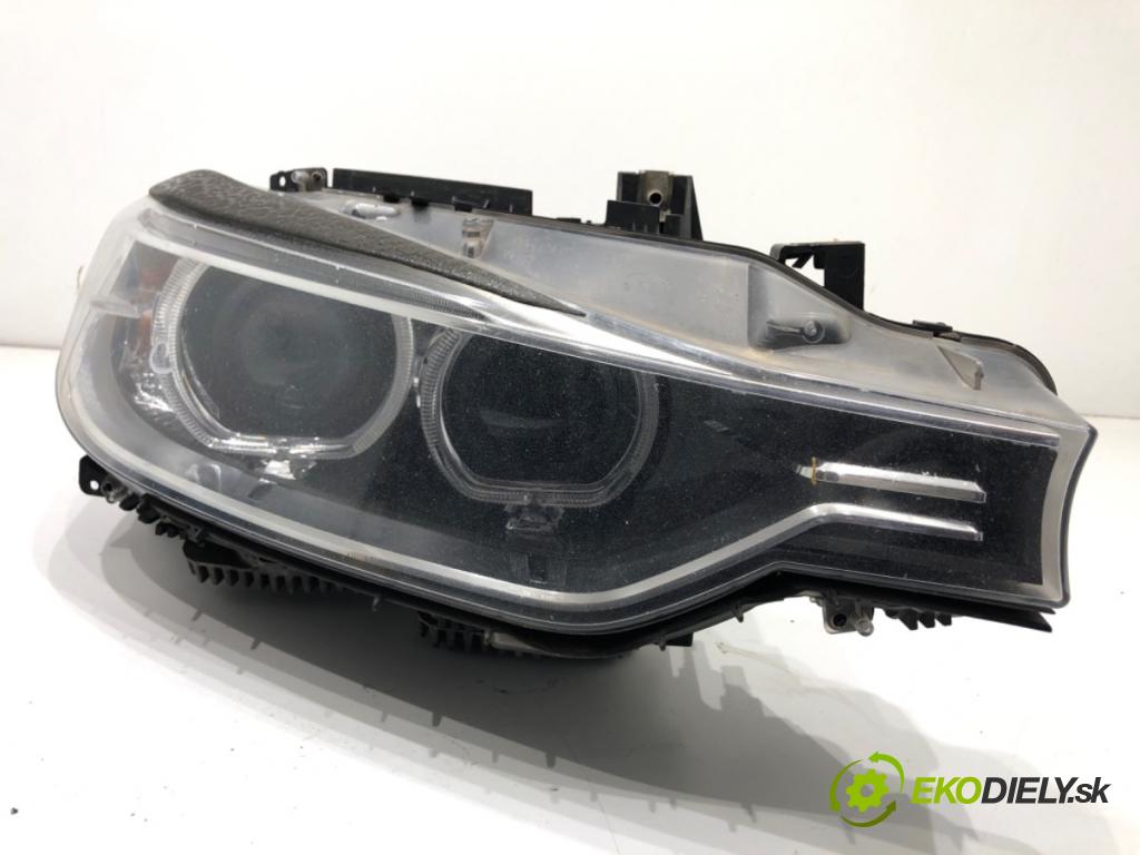 BMW F30 sedan 2014 155 kW 325 d 1995 světlomet pravý přední část 7210210712R
