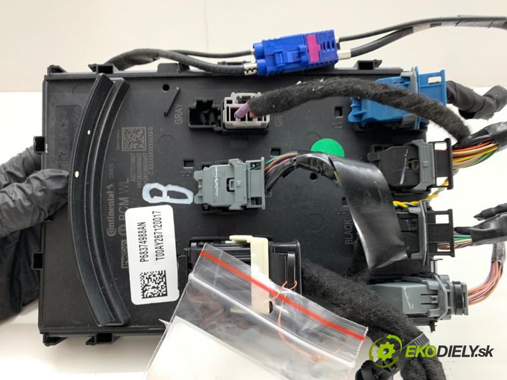 JEEP GRAND CHEROKEE WL SUV 2021 210 kW 3.6 4WD 3604 modul komfortu 68374988AN (Komfortní modul)