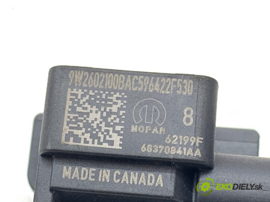 JEEP GRAND CHEROKEE WL SUV 2021 210 kW 3.6 4WD 3604 snímač nárazu 68370841AA (Snímač nárazu)