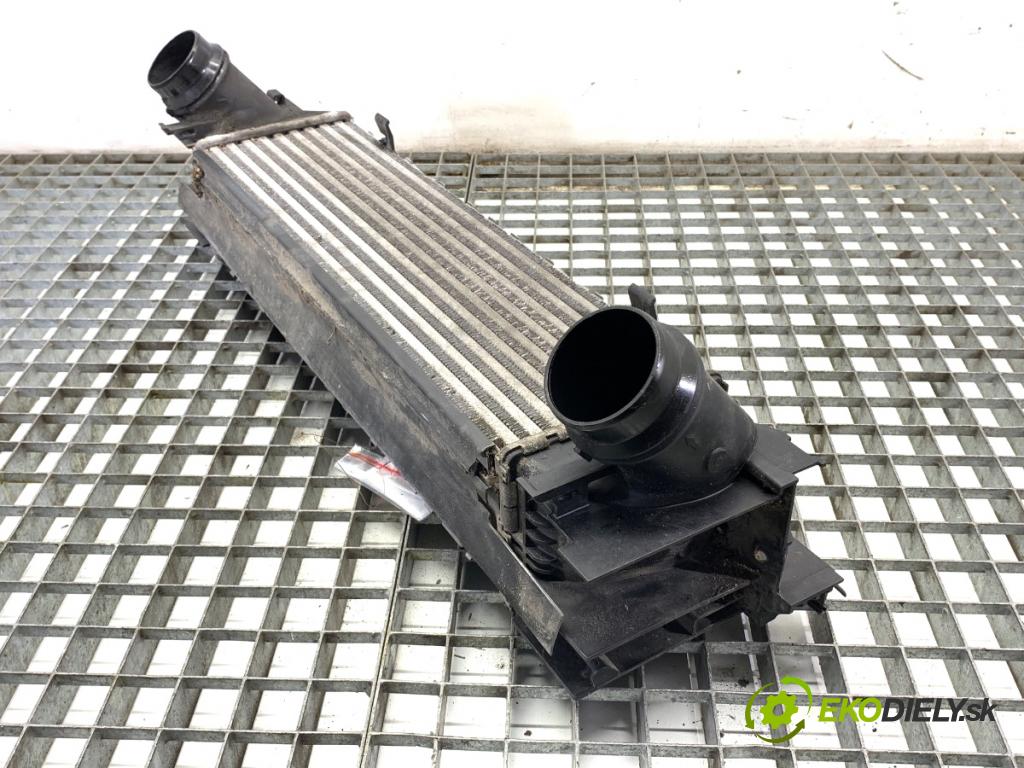BMW F30 sedan 2014 155 kW 325 d 1995 intercooler 7600532 (Intercooler (chladič stlačeného vzduchu))