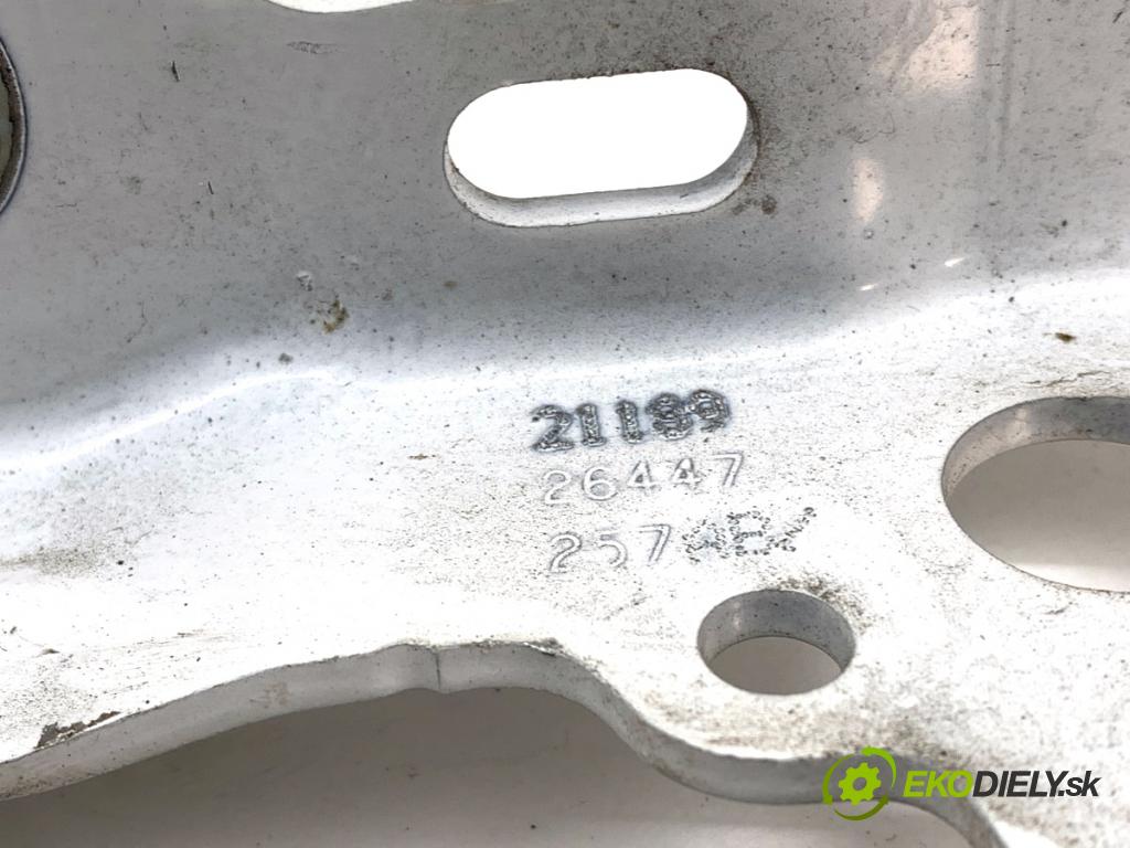 JEEP GRAND CHEROKEE WL SUV 2021 210 kW 3.6 4WD 3604 závěs kapoty přední část