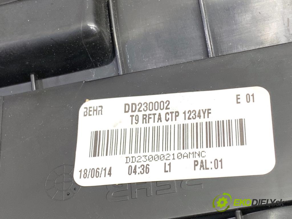 PEUGEOT 308 SW II Kombi 2014 88 kW 1.6 BlueHDi 120 1560 topné těleso radiátor topení KOMBAJN 9807731580