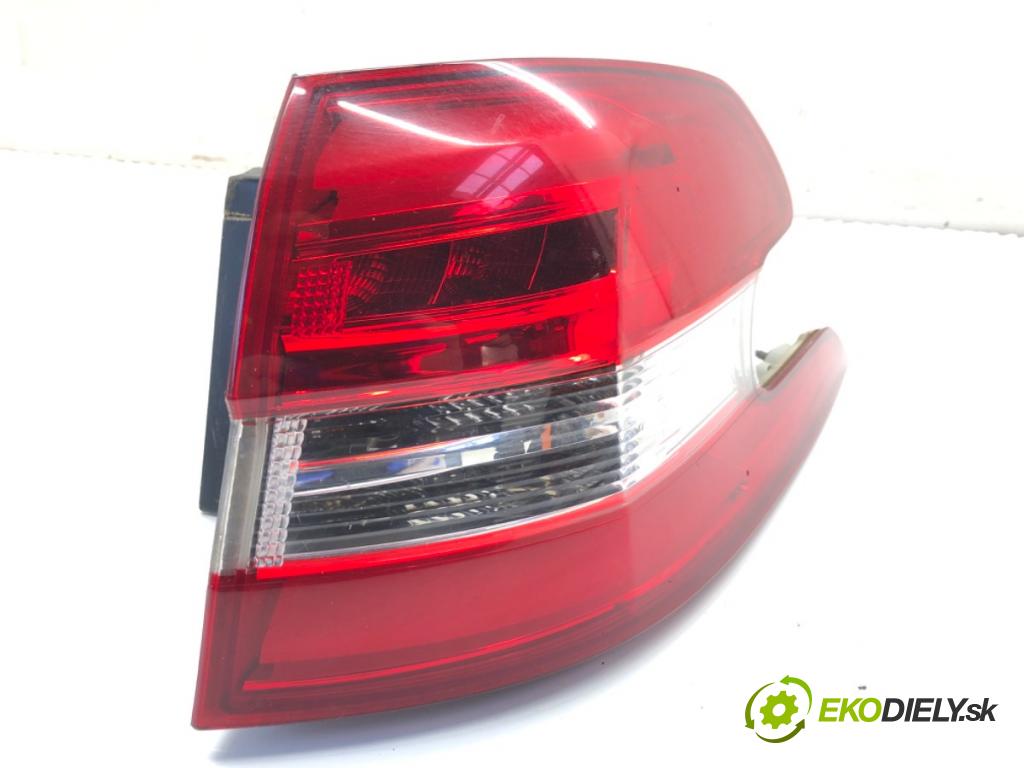 PEUGEOT 308 SW II Kombi 2014 88 kW 1.6 BlueHDi 120 1560 Svetlo pravy zad 9678093880
