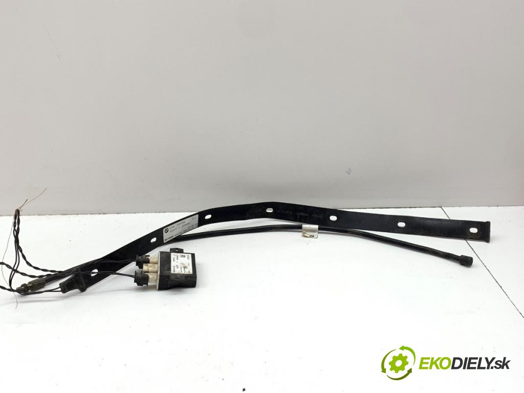 BMW F30 sedan 2014 155 kW 325 d 1995 modul otevírání dveří 7367722