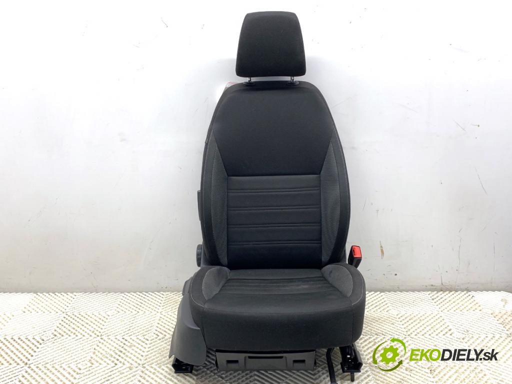 SKODA OCTAVIA III Kombi 2018 110 kW 2.0 TDI 1968 Sedadlo pravy predný 
