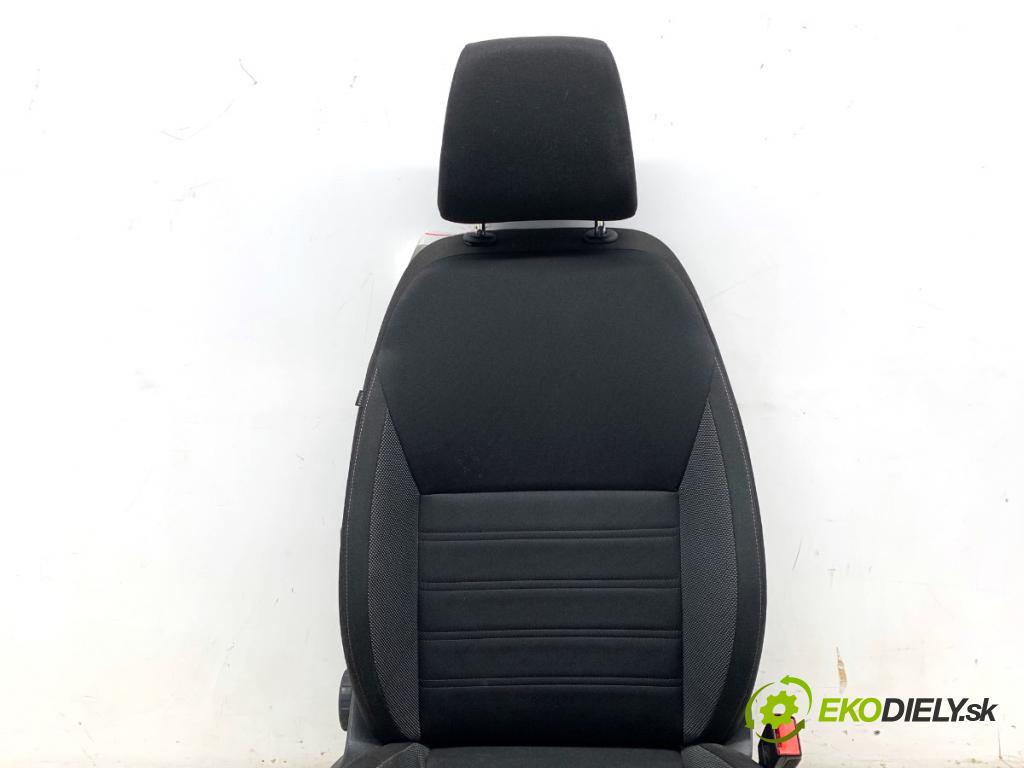 SKODA OCTAVIA III Kombi 2018 110 kW 2.0 TDI 1968 Sedadlo pravy predný