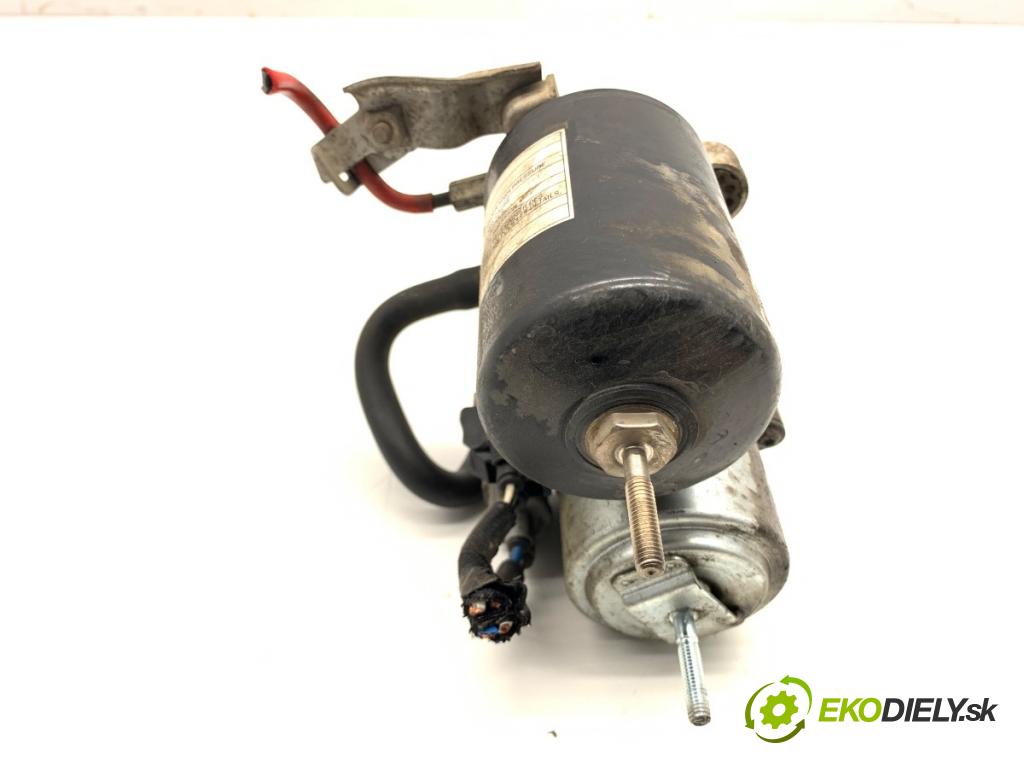 LEXUS CT liftback 2020 100 kW 200h (ZWA10_) 1798 posilovač bŕzd pumpa 47070-12010