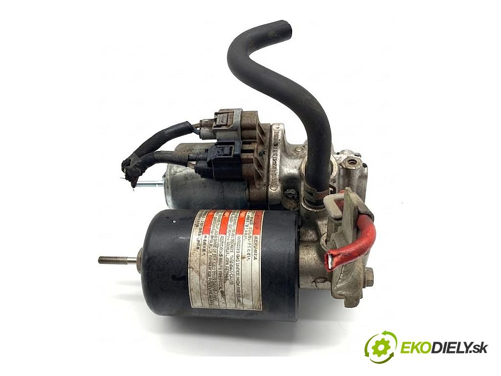 LEXUS CT liftback 2020 100 kW 200h (ZWA10_) 1798 Posilovač bŕzd Pumpa 47070-12010