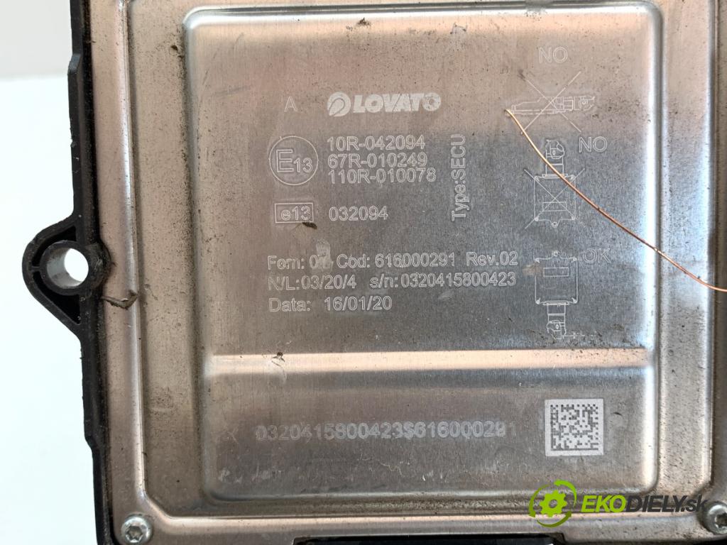 LEXUS CT liftback 2020 100 kW 200h (ZWA10_) 1798 řídící jednotka LPG 616000291
