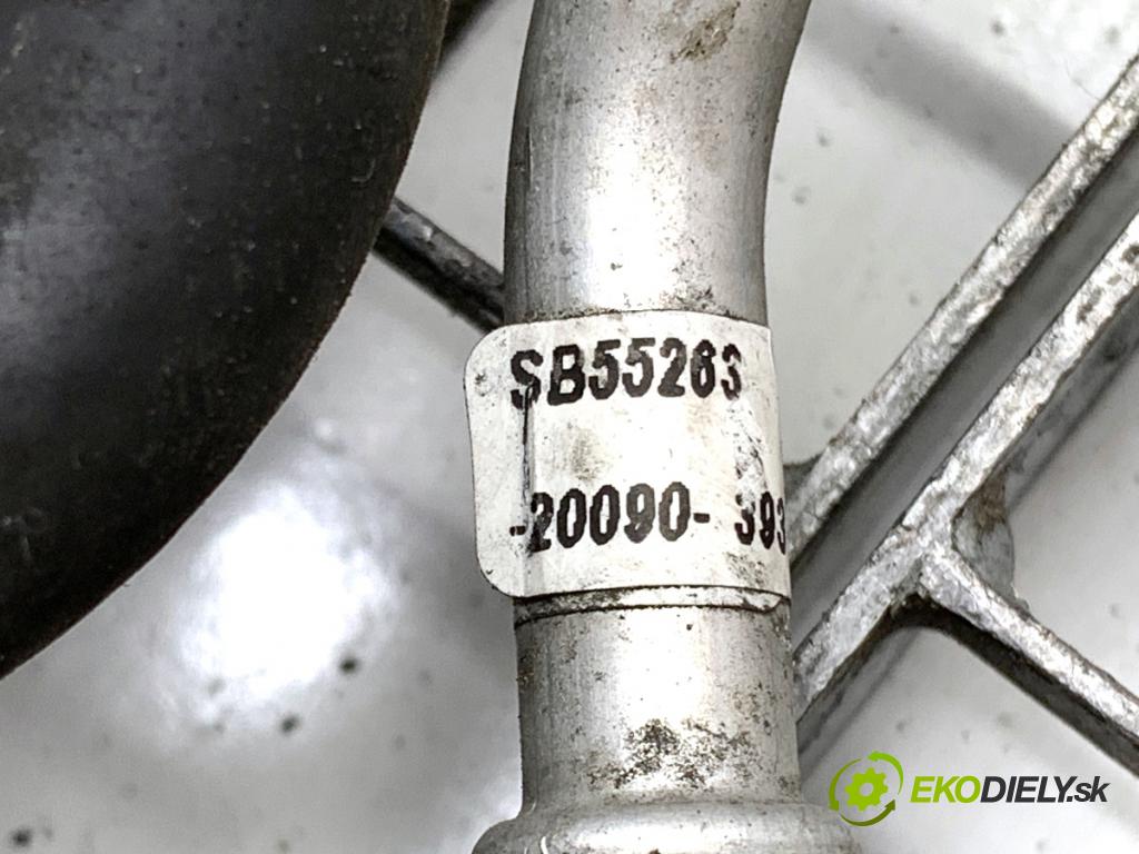 VOLVO V70 III Kombi 2010 170 kW 2.5 T 2521 hadice servočerpadlo  (Trubka servo čerpadla)