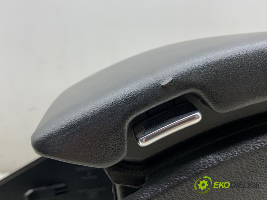 VOLVO V70 III Kombi 2010 170 kW 2.5 T 2521 Tunel stredový  (Stredový tunel)