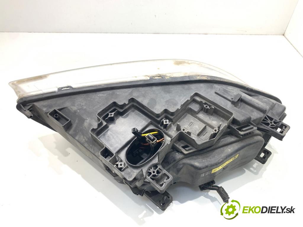 VOLVO V70 III Kombi 2010 170 kW 2.5 T 2521 světlomet levý přední část