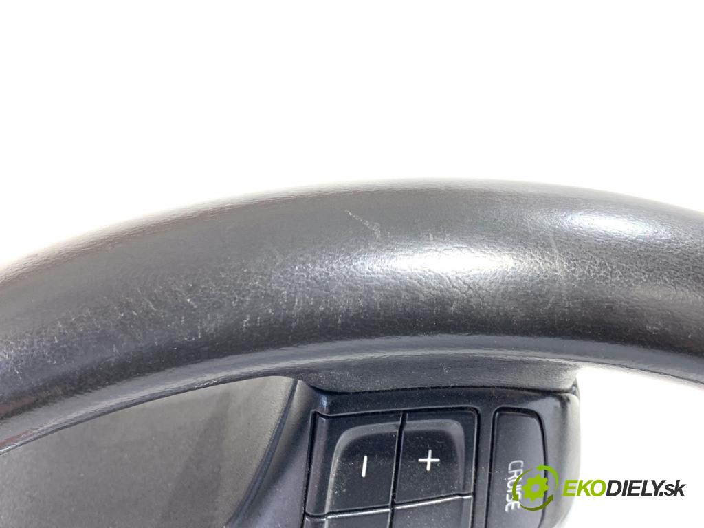 VOLVO V70 III Kombi 2010 170 kW 2.5 T 2521 Volant  (Volant)