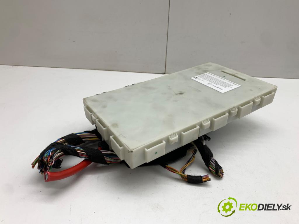 BMW F30 sedan 2014 155 kW 325 d 1995 Modul FEM: 9366404