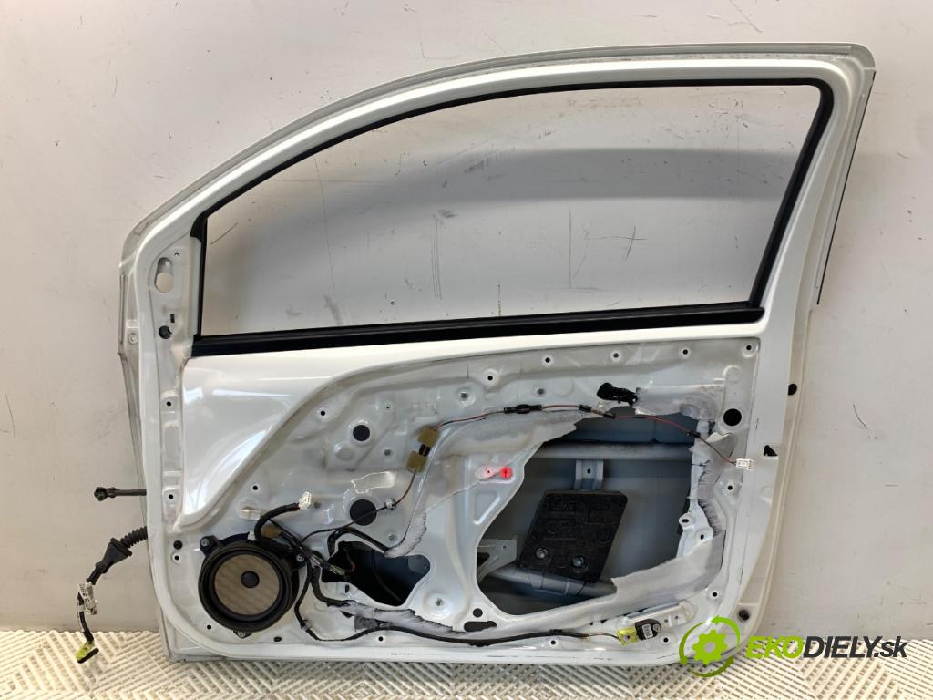 TOYOTA AYGO II liftback 2014 51 kW 1.0 (KGB40) 998 dveře pravý přední část 068