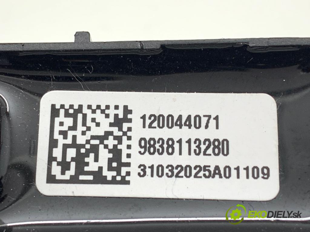 OPEL FRONTERA 2025 100 kW 1.2 MHEV 100kW (136KM) 1199 Kľučka dverí zad 9838113280