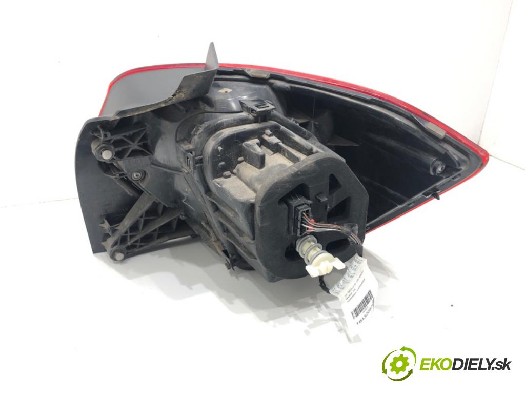 VW POLO VI liftback 2018 70 kW 1.0 TSI 999 světlo levý zadní část 2GS945095A