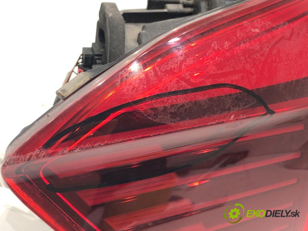 VW POLO VI liftback 2018 70 kW 1.0 TSI 999 světlo levý zadní část 2GS945095A