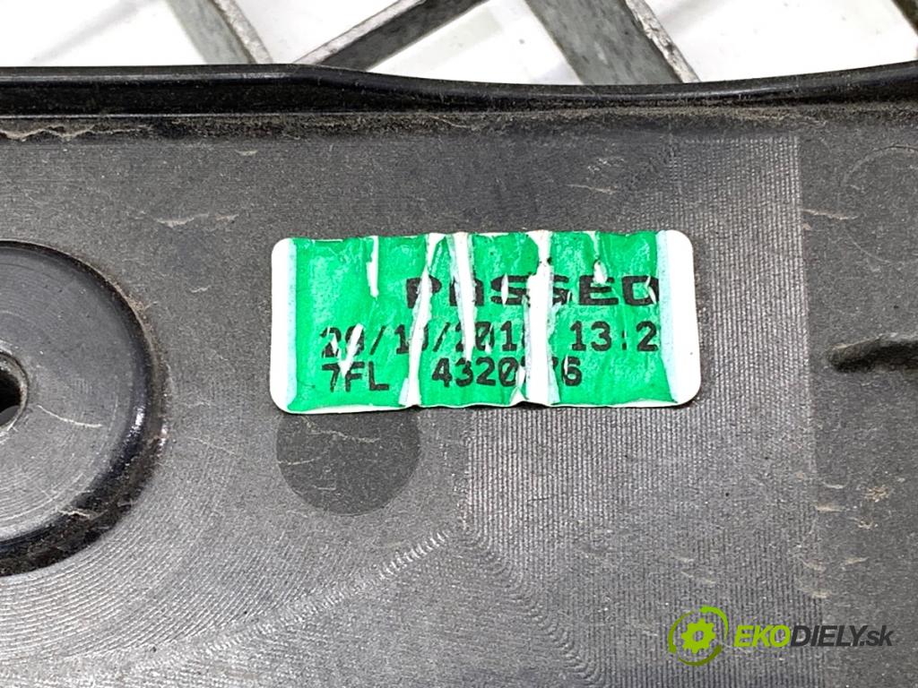 VW POLO VI liftback 2018 70 kW 1.0 TSI 999 obal ventilátoru chladiče 2Q0121207L