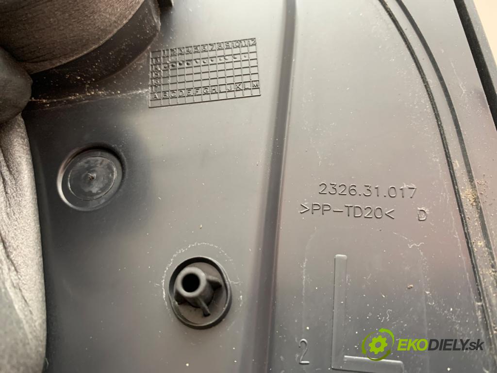 TOYOTA AYGO II liftback 2014 51 kW 1.0 (KGB40) 998 zpětné zrcátko levý 068