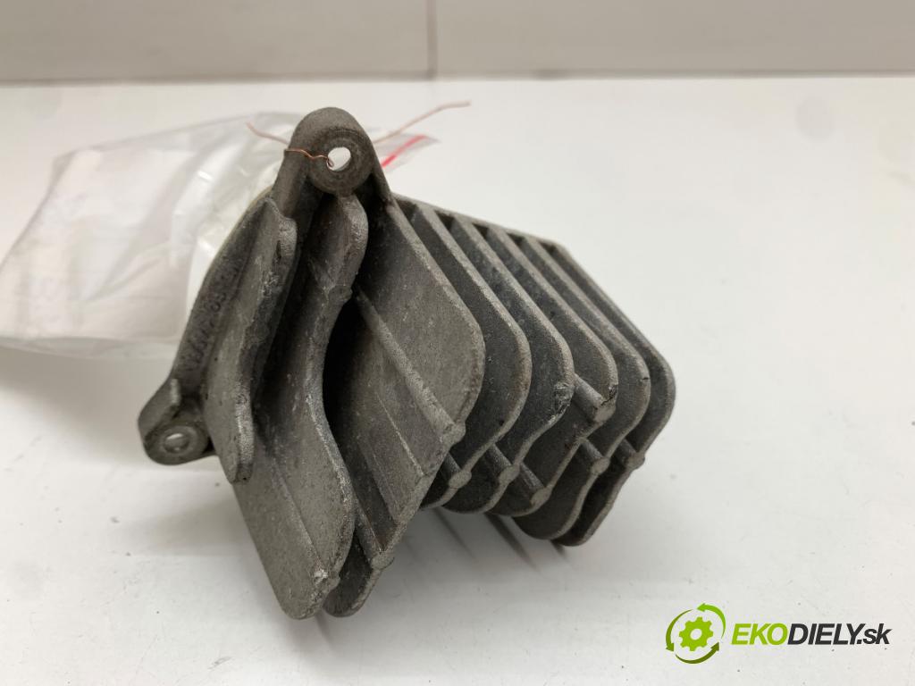SEAT LEON III Kombi 2015 110 kW 2.0 TDI 1968 modul LED 5F0941476