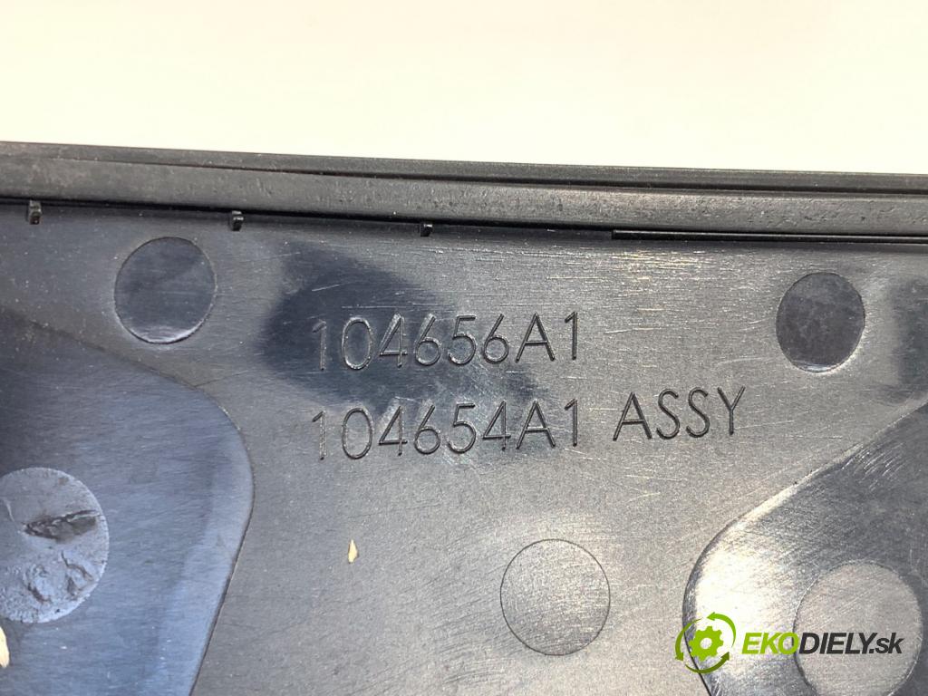 TOYOTA AYGO II liftback 2014 51 kW 1.0 (KGB40) 998 lišta násada blatníka levý přední část 60118-0H030