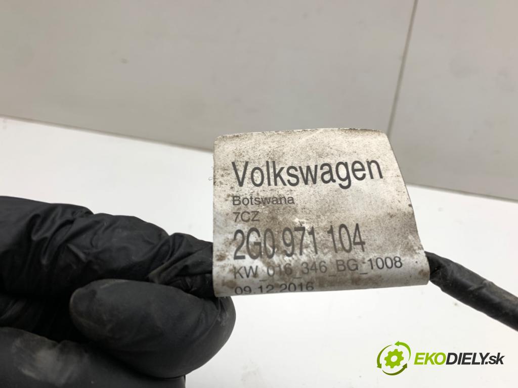VW POLO VI liftback 2018 70 kW 1.0 TSI 999 káblovačka PDC zadní část 2G0971104