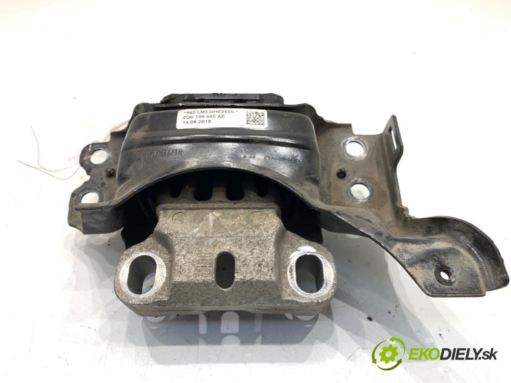 VW POLO VI liftback 2018 70 kW 1.0 TSI 999 AirBag motora levý 2Q0199555AE