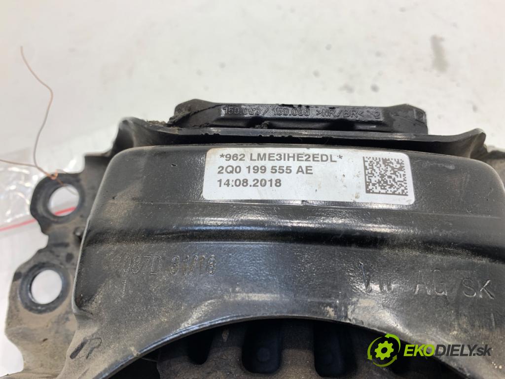 VW POLO VI liftback 2018 70 kW 1.0 TSI 999 AirBag motora levý 2Q0199555AE