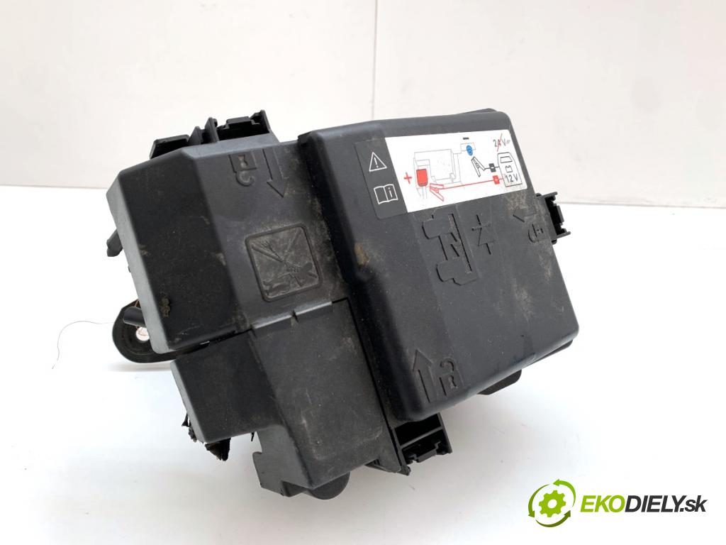 OPEL FRONTERA  2025 100 kW 1.2 MHEV 100kW (136KM) 1199 Skrinka poistková 9859099280 (Poistková skrinka)