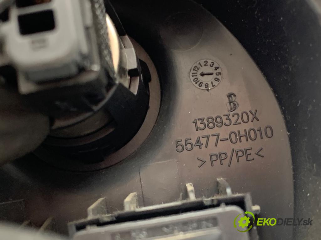 TOYOTA AYGO II liftback 2014 51 kW 1.0 (KGB40) 998 HNÍZDO: USB 55477-0H010