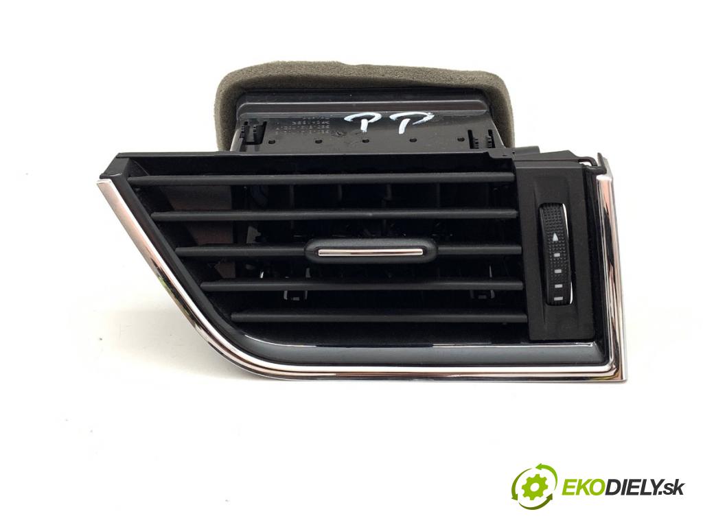 SKODA OCTAVIA III Kombi 2018 110 kW 2.0 TDI 1968 mří topení pravý přední část 5E0819702E