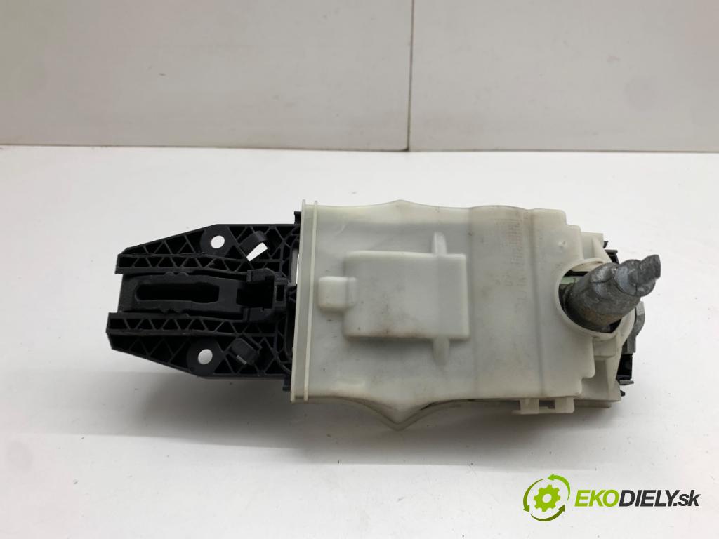 SKODA OCTAVIA III Kombi 2018 110 kW 2.0 TDI 1968 klika vnejší levý přední část 5L0837885B