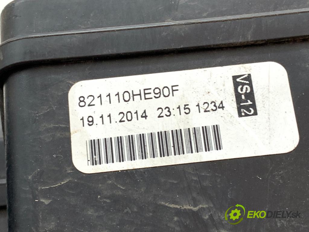 TOYOTA AYGO II liftback 2014 51 kW 1.0 (KGB40) 998 skříňka poistková 821110HE90F (Pojistková skříňka)