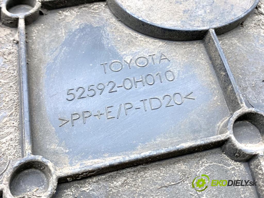 TOYOTA AYGO II liftback 2014 51 kW 1.0 (KGB40) 998 podblatník levý zadní část 52592-0H010