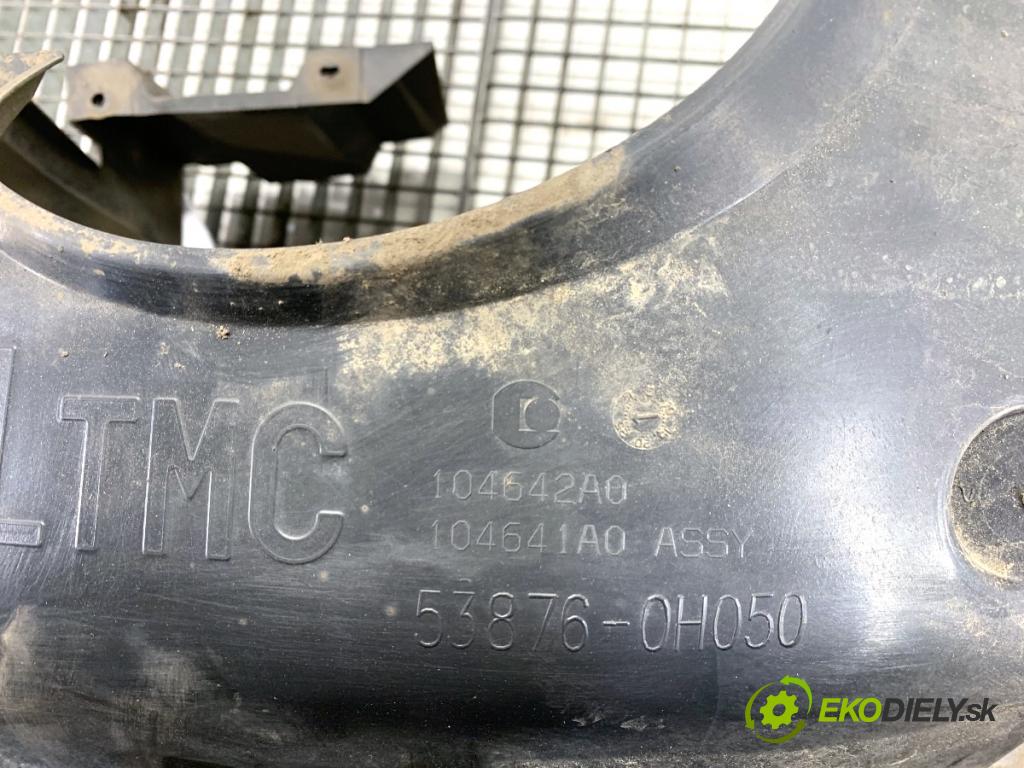 TOYOTA AYGO II liftback 2014 51 kW 1.0 (KGB40) 998 podblatník levý přední část 53876-0H050