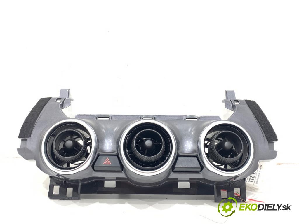 NISSAN JUKE SUV 2023 84 kW 1.0 999 mří topení přední část 68260-6PA0A