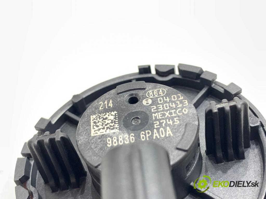 NISSAN JUKE SUV 2023 84 kW 1.0 999 Snímač nárazu 988366PA0A (Snímač nárazu)
