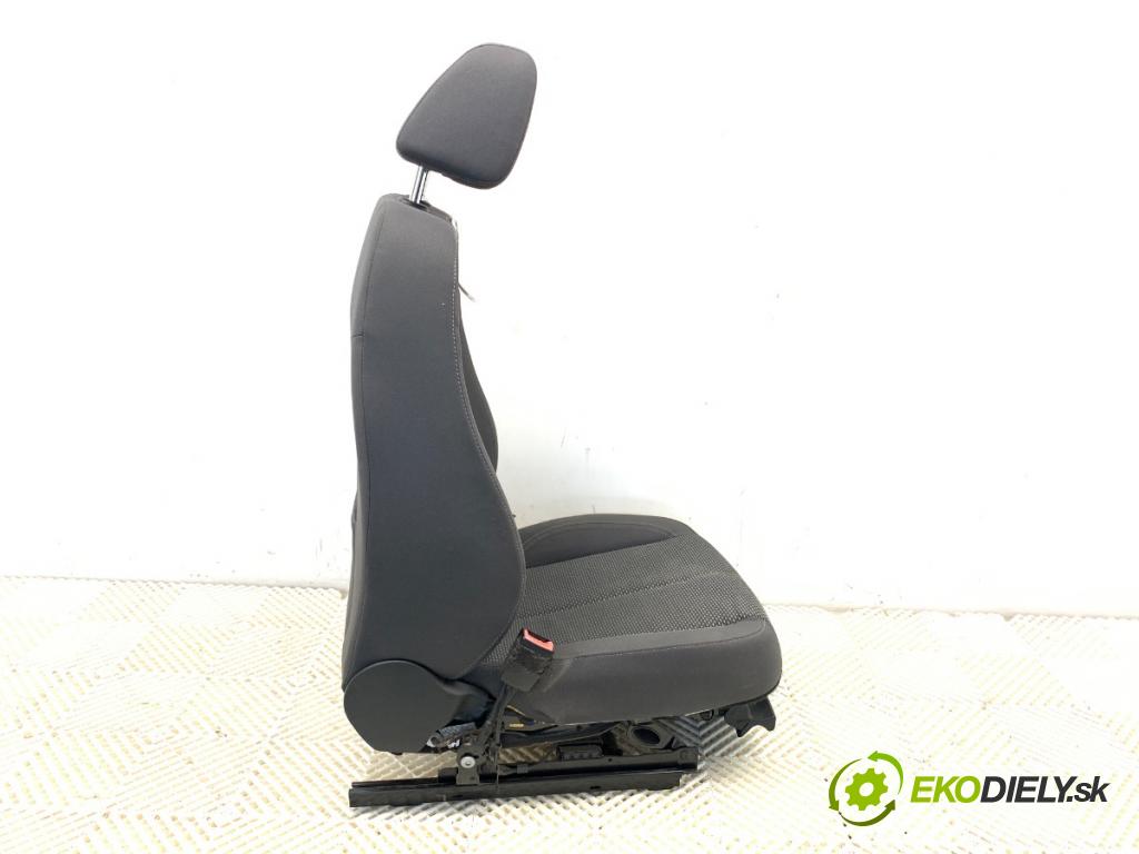 SEAT EXEO Kombi 2012 155 kW 2.0 TFSI 1984 sedadlo levý přední část