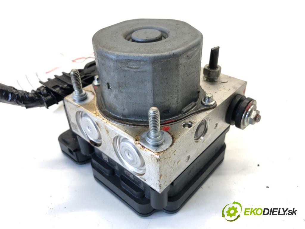 SUZUKI SX4 liftback 2019 103 kW 1.4 T (AKK 414) 1373 Pumpa ABS 56110-61MH0 (Pumpa ABS)
