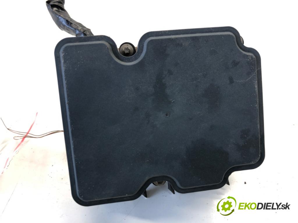 SUZUKI SX4 liftback 2019 103 kW 1.4 T (AKK 414) 1373 Pumpa ABS 56110-61MH0 (Pumpa ABS)